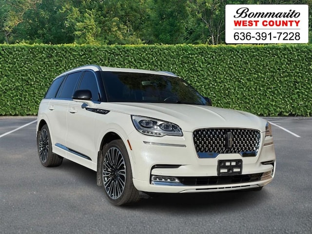 Photo of 2024 Lincoln Aviator 