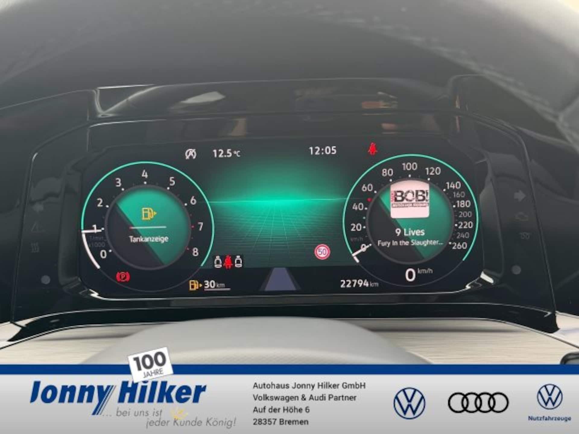 Volkswagen Golf Style