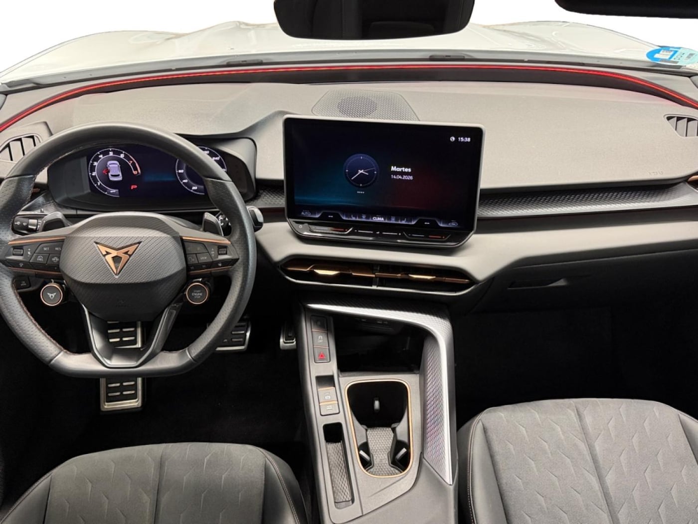 CUPRA Terramar 1.5 eTSI DSG 110 kW (150 CV) — photo 4