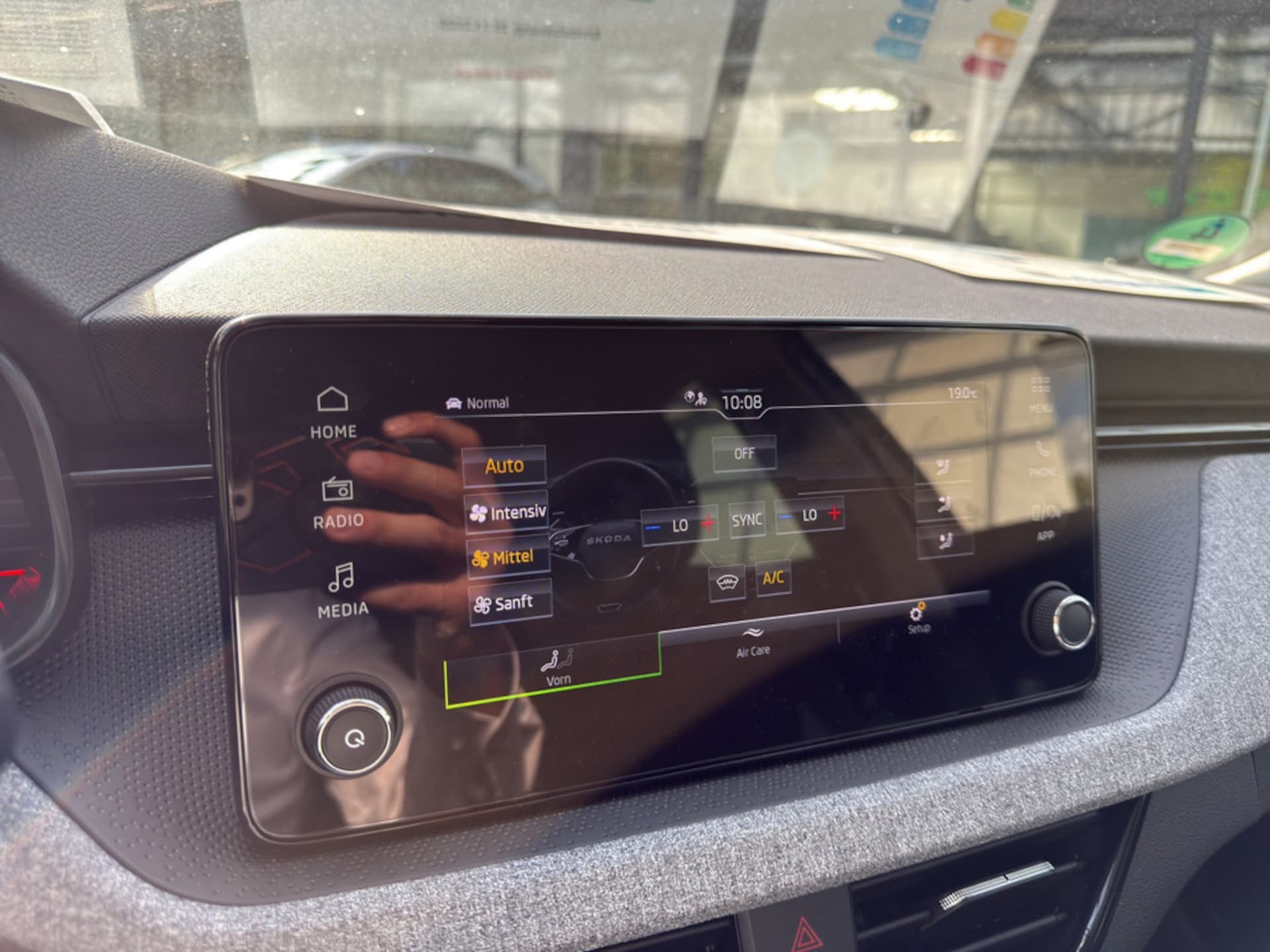 Skoda Scala Tour