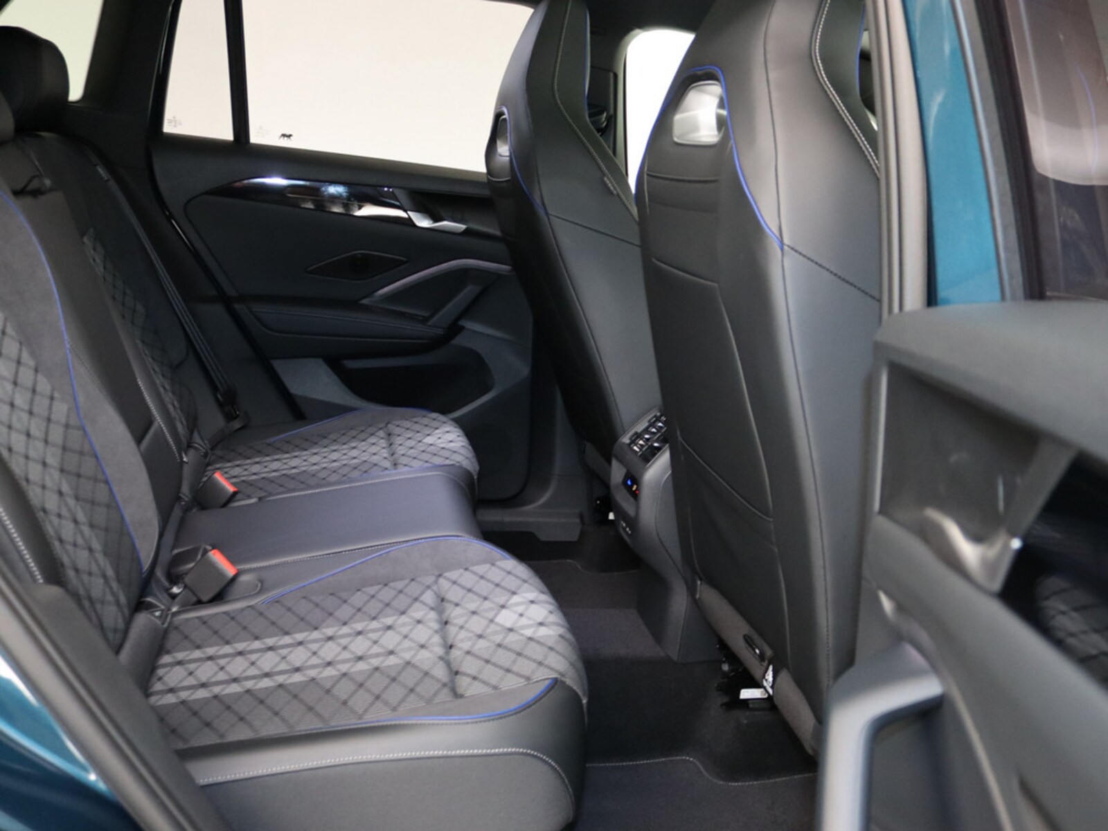Volkswagen Tiguan – Bild 10