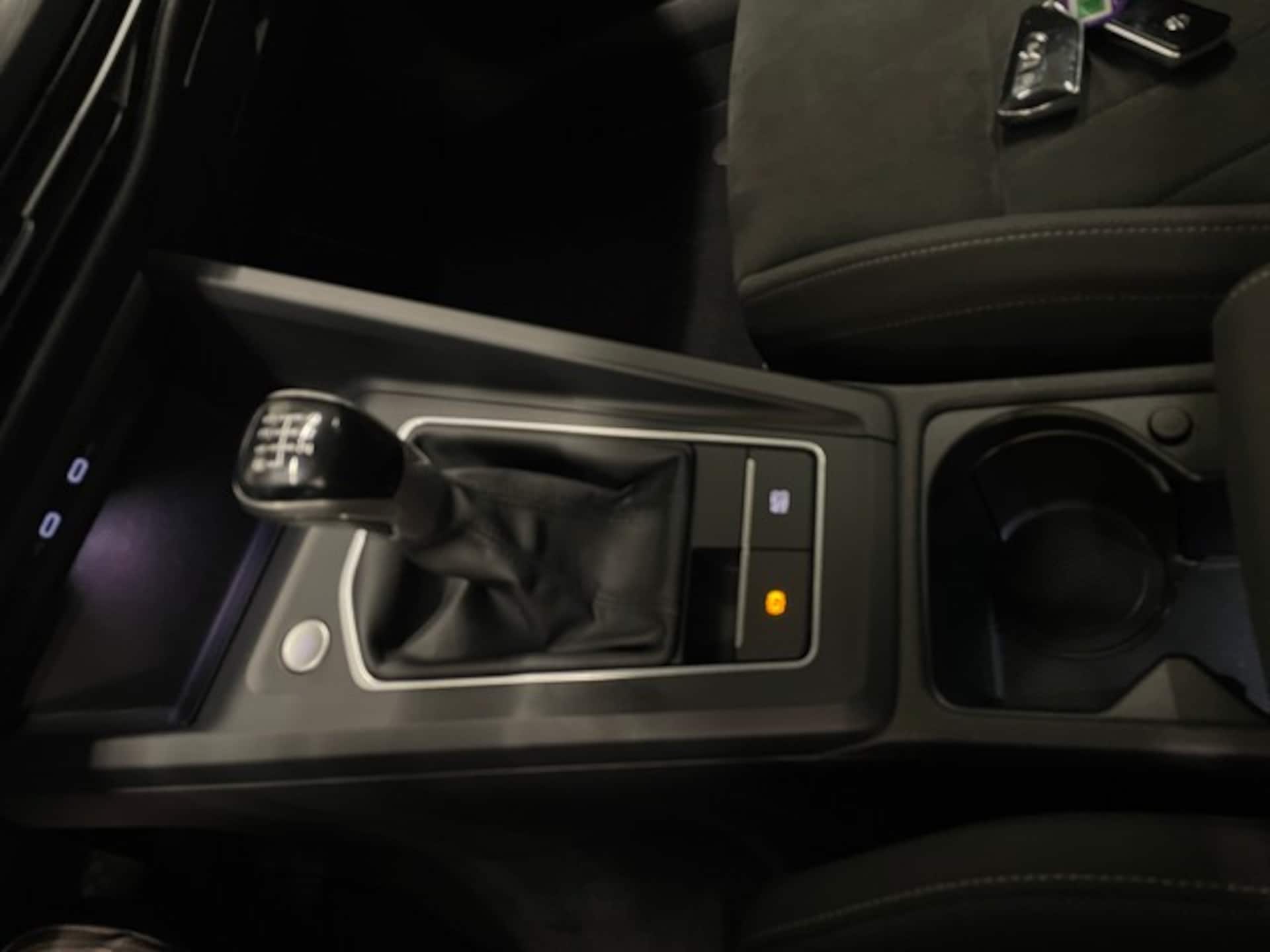 Volkswagen Golf Style