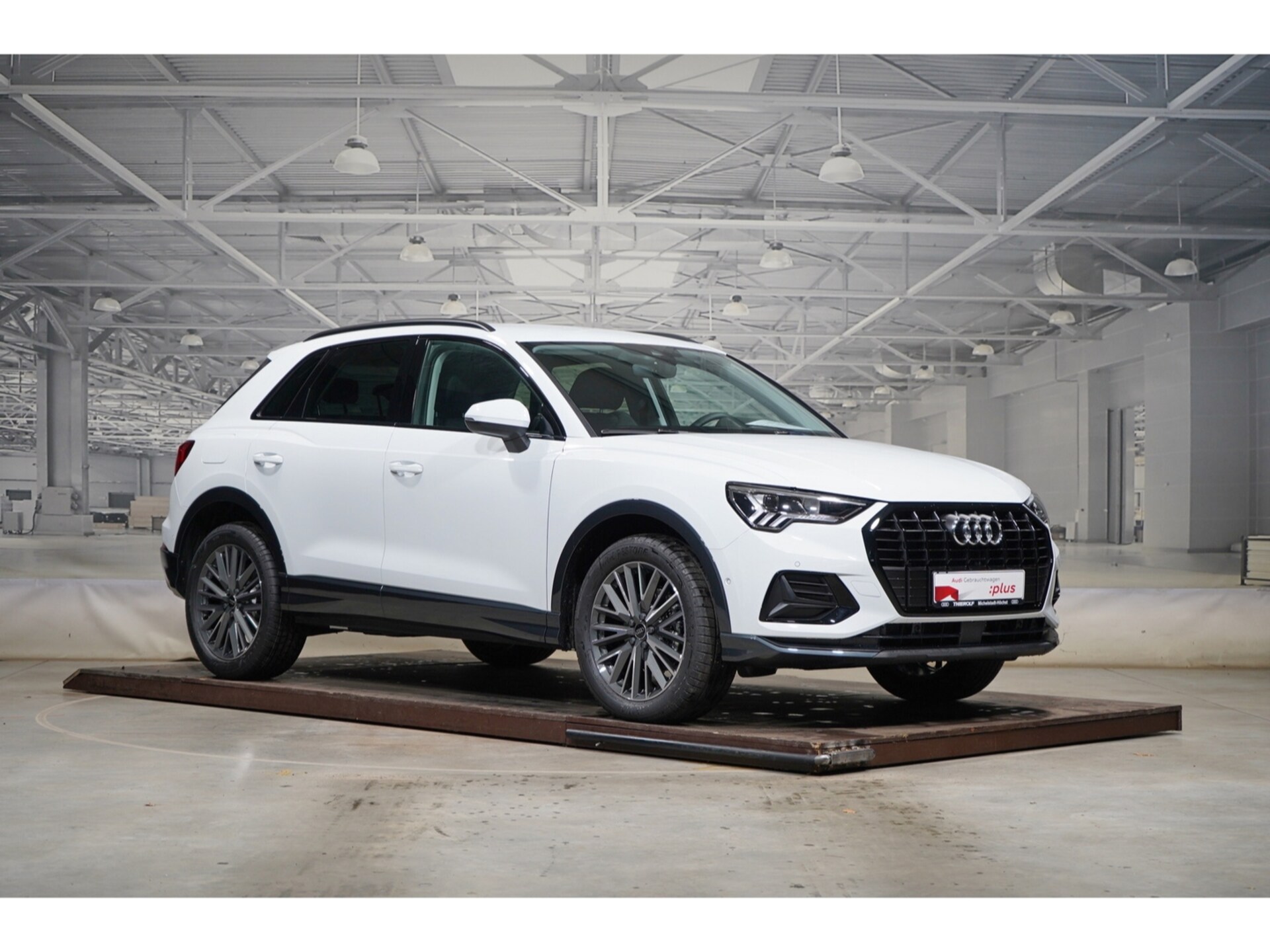 Audi Q3 SUV advanced