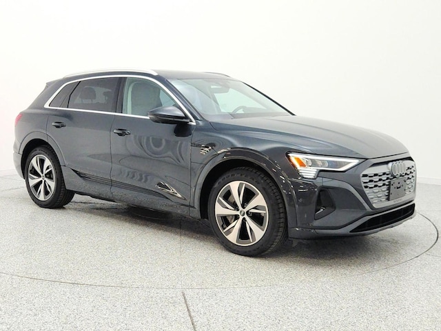 2024 Audi Q8 e-tron
