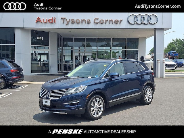 Photo of 2015 Lincoln MKC 