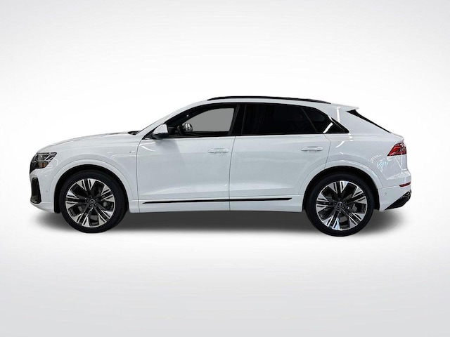 2025 Audi Q8