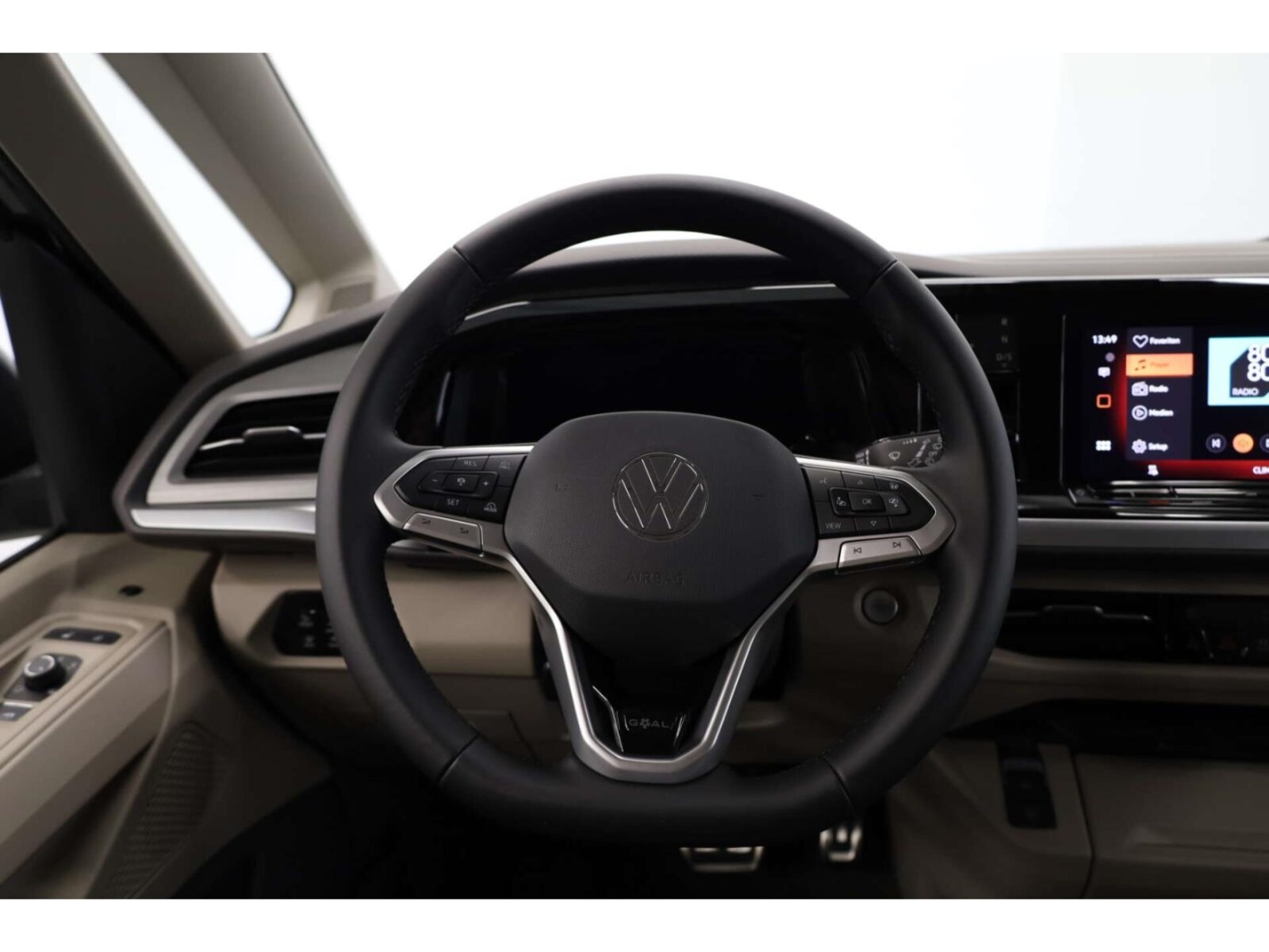 Volkswagen Multivan Langversion – Bild 8