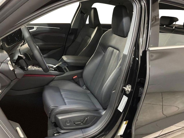 2026 Audi A6 Premium - Photo 6