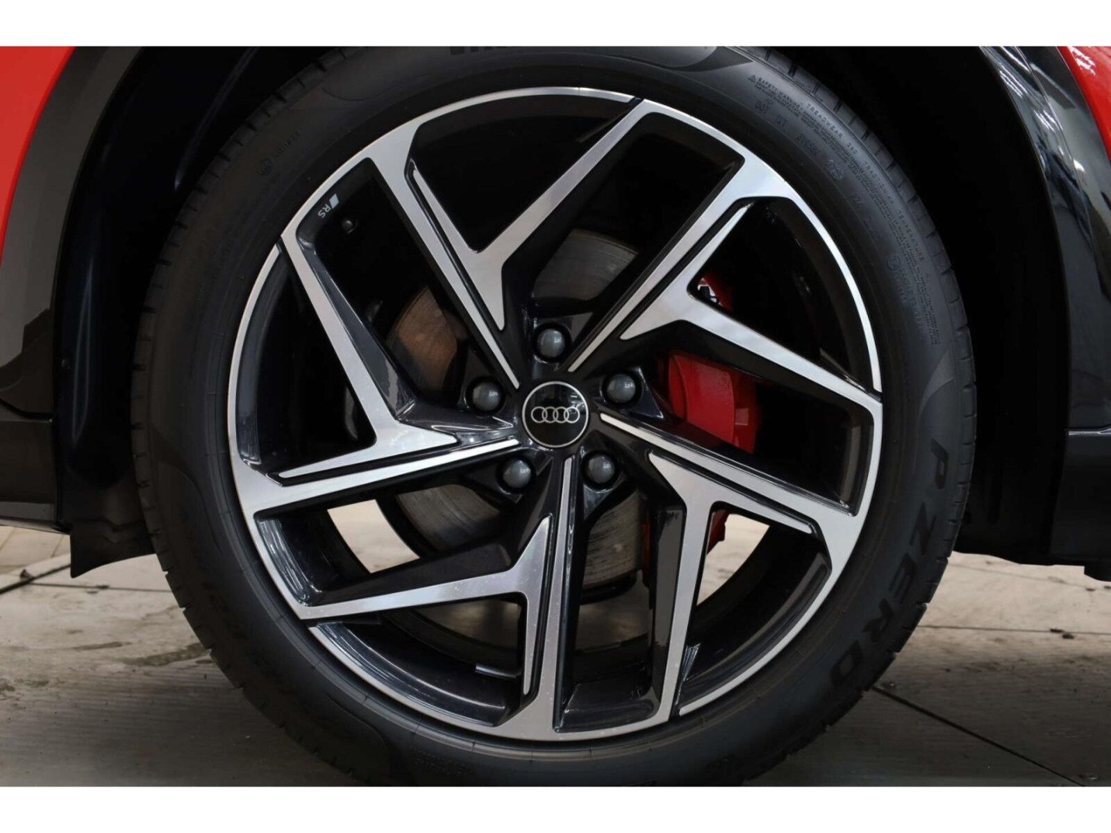 Audi Q6 e-tron – Bild 8