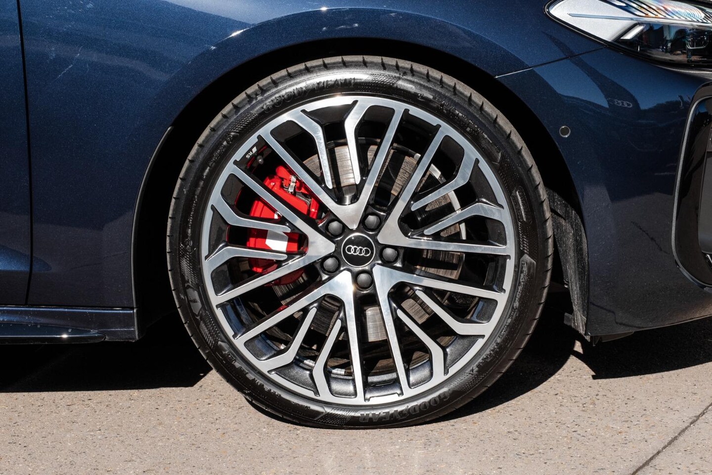 Image about Audi S5 Avant TFSI quattro 270 kW S tronic