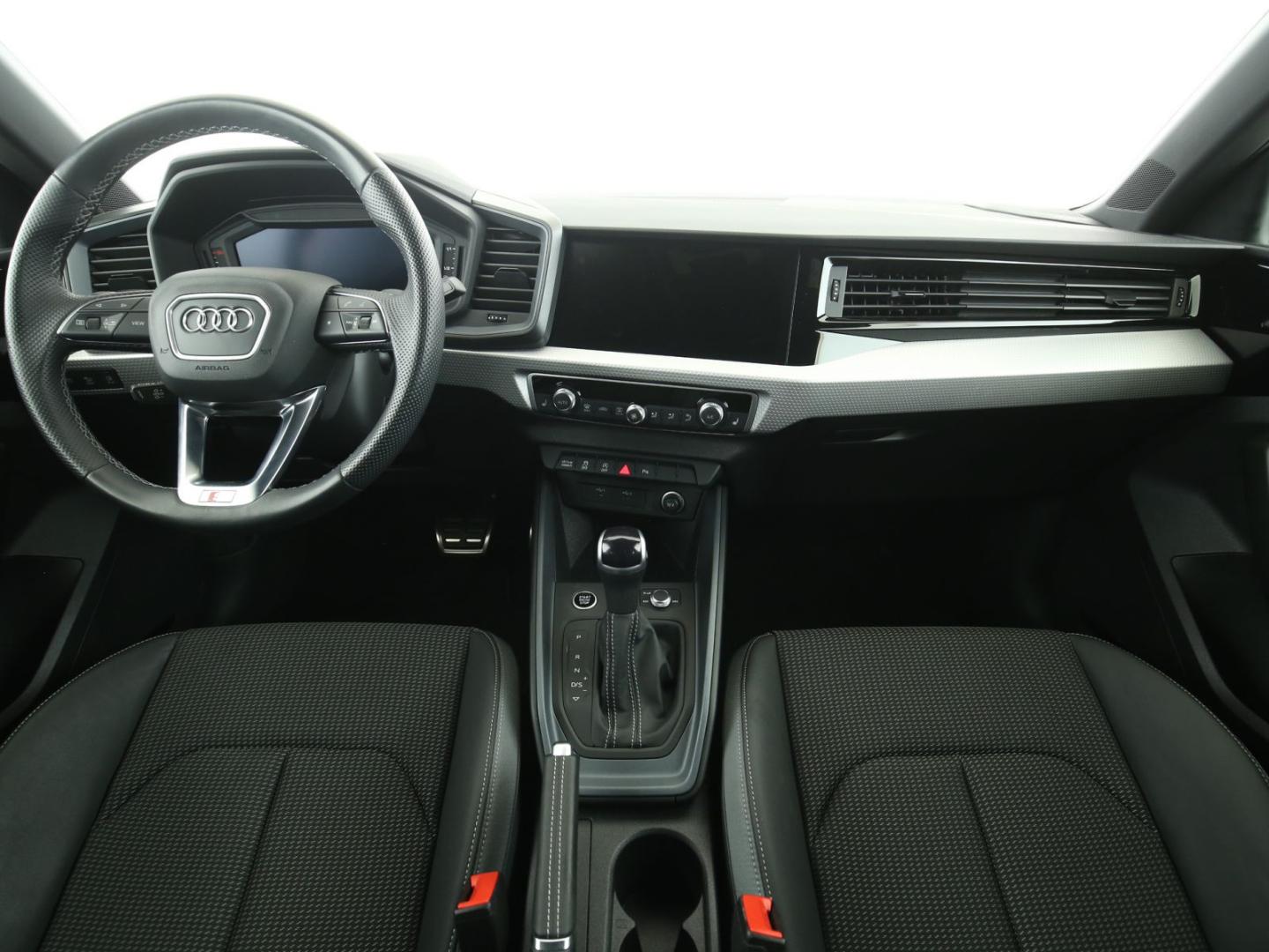 Image about Audi A1 Sportback S line 40 TFSI S tronic
