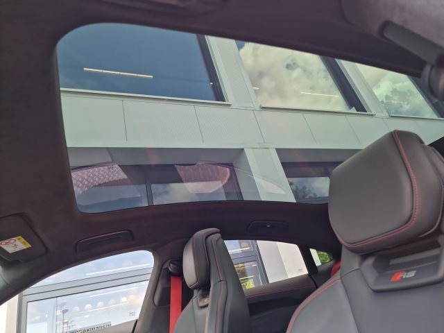 Image about Audi RS e-tron GT e-tron quattro