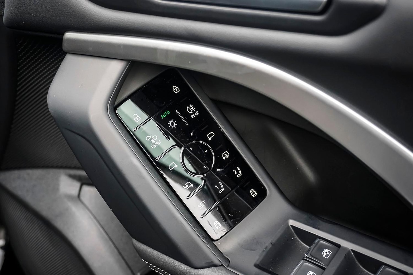 Image about Audi SQ5 SUV TFSI 270 kW edition one