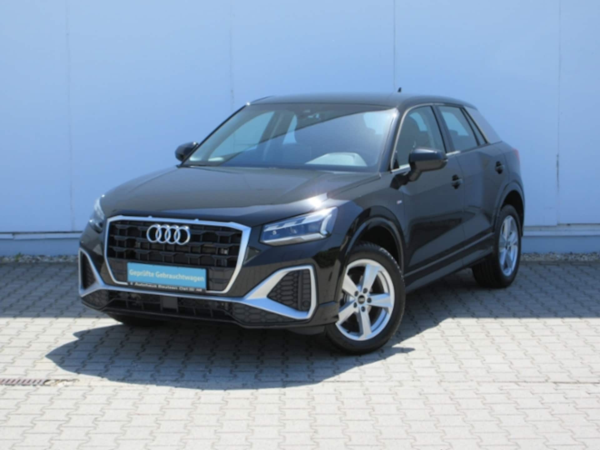 Audi Q2 S line