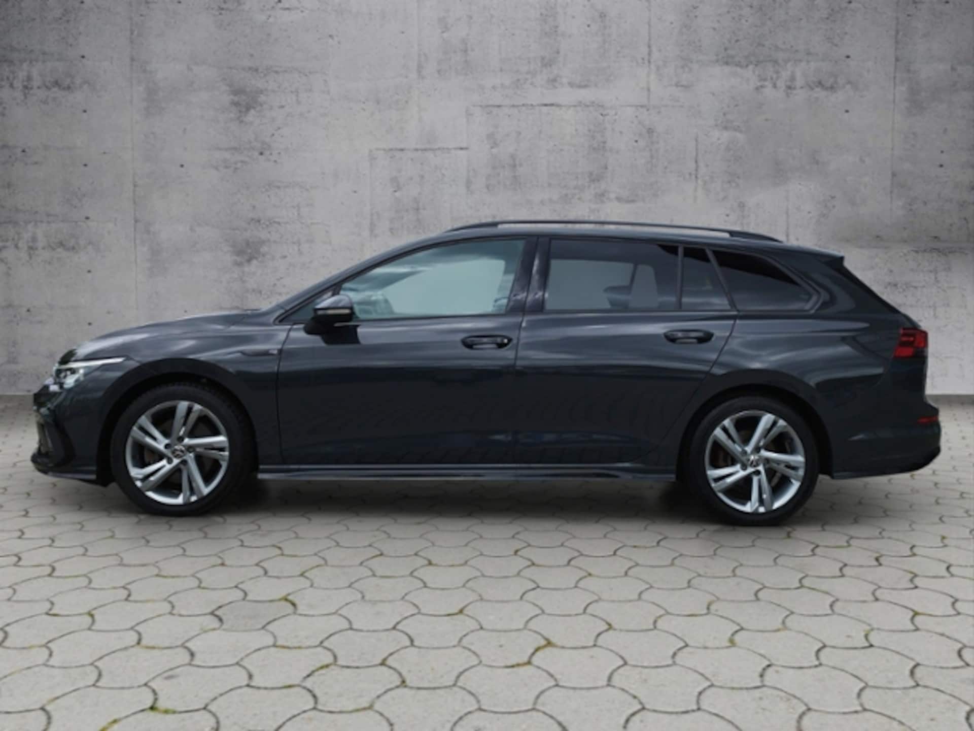 Volkswagen Golf Variant R-Line
