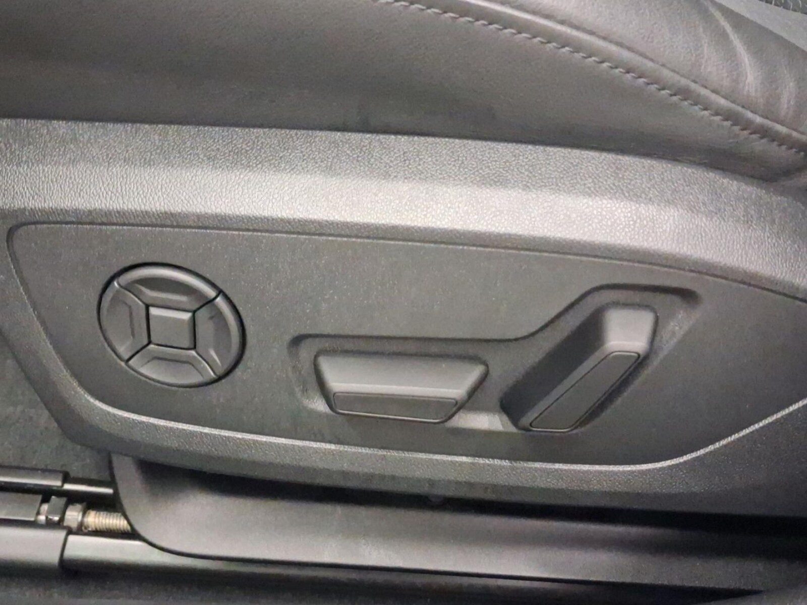 Audi S6 Avant – Bild 19