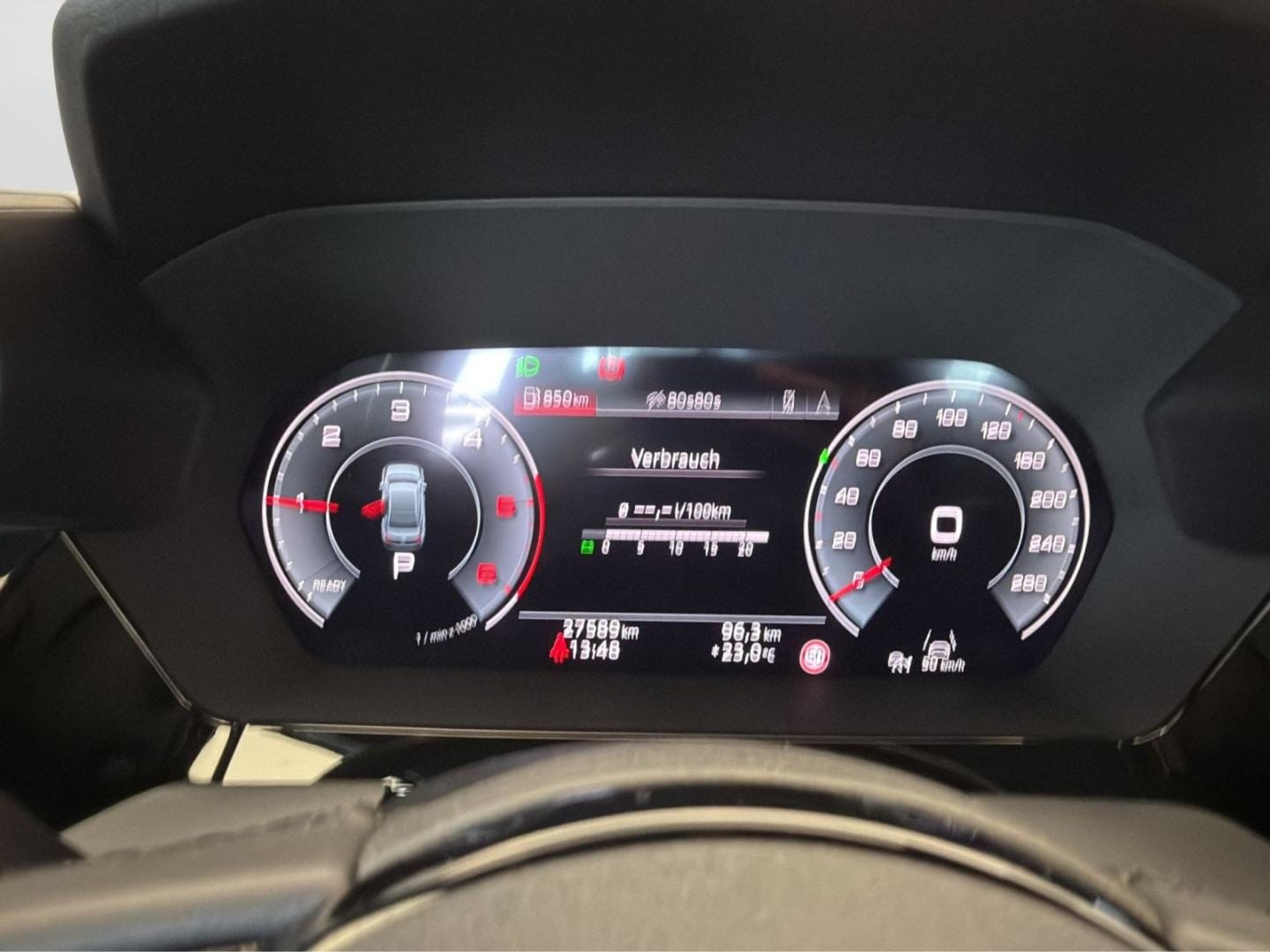 Bild über Audi A3 Limousine TDI S tronic - für weitere Informationen kontaktieren Sie den Audi Partner