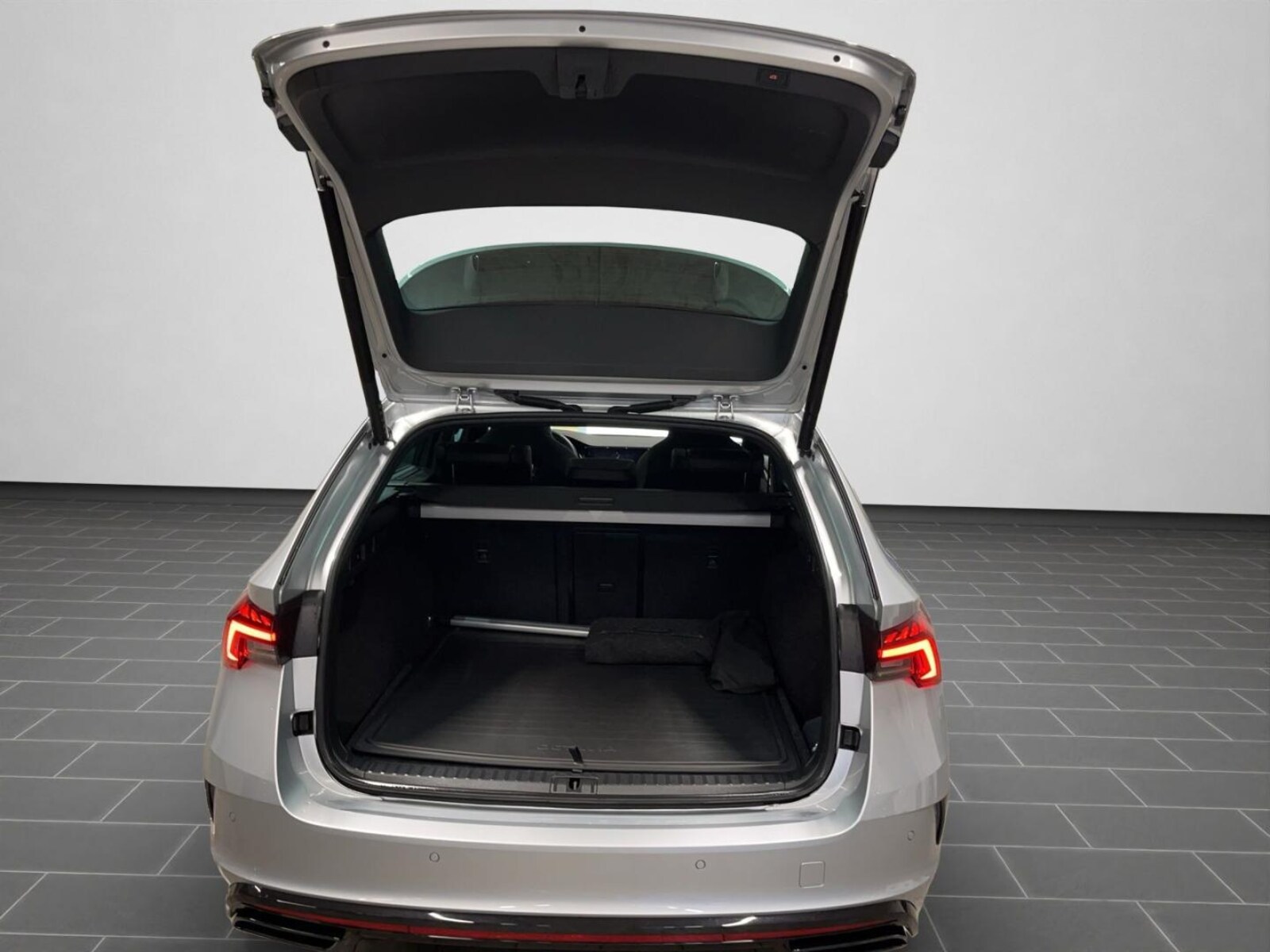 Škoda Octavia Combi – Bild 15
