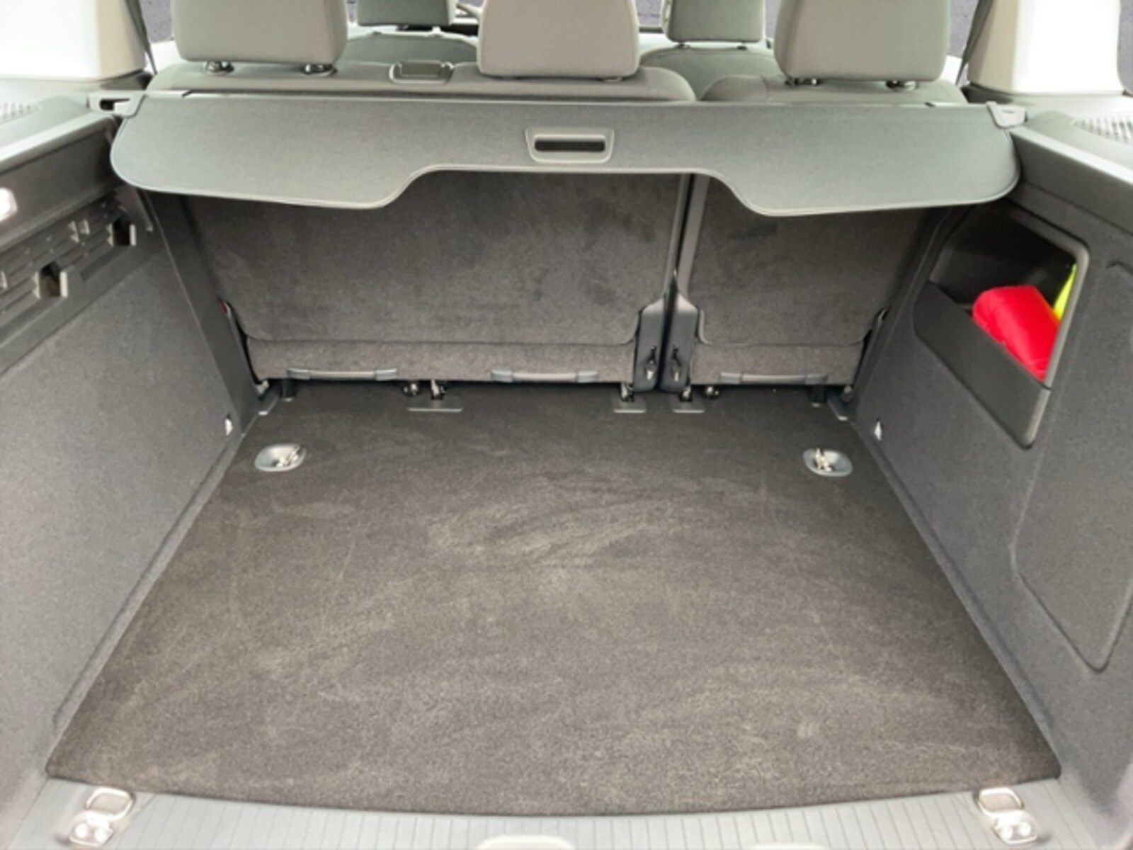 Volkswagen Caddy Kombi – Bild 11