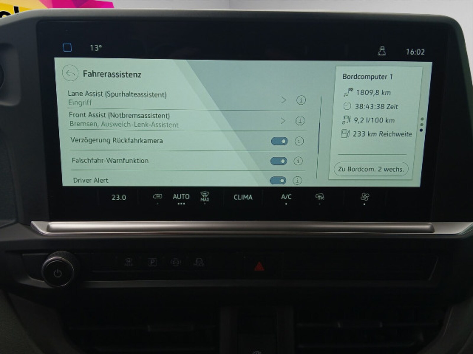 Volkswagen Transporter Kasten kurzer Radstand – Bild 15