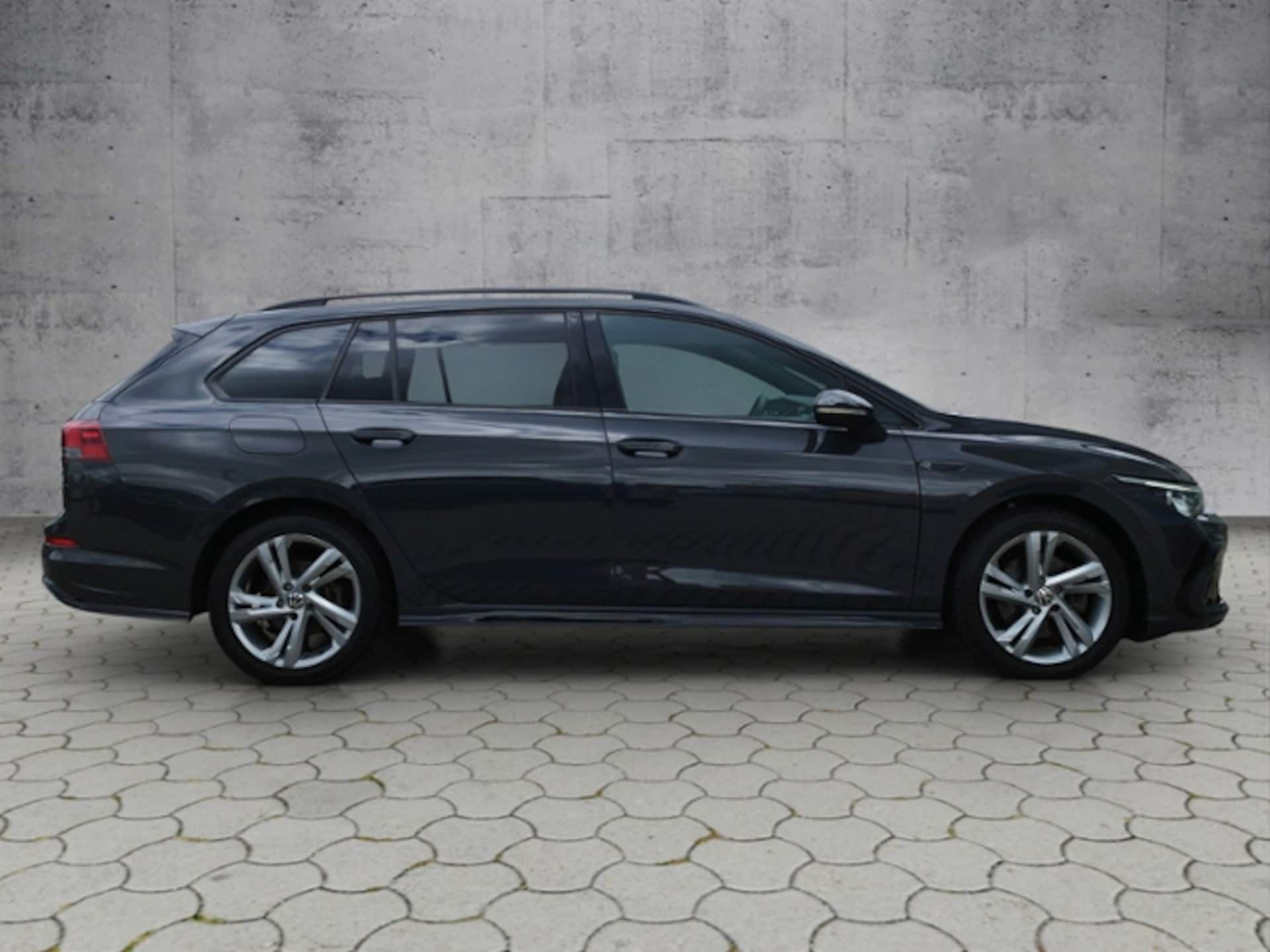 Volkswagen Golf Variant R-Line