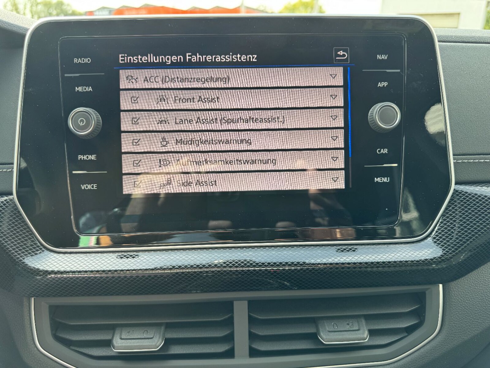 Volkswagen T-Cross – Bild 13