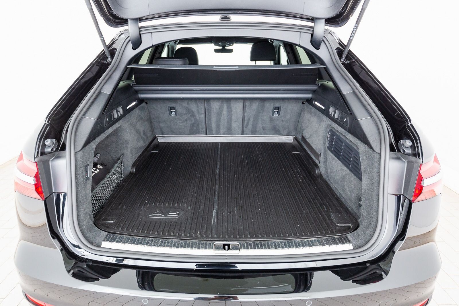Image about Audi A6 Avant 40 TDI quattro S tronic