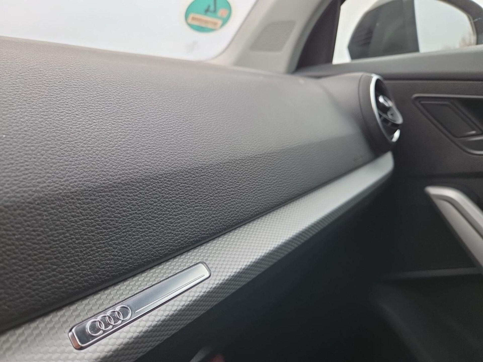 Audi Q2 S line