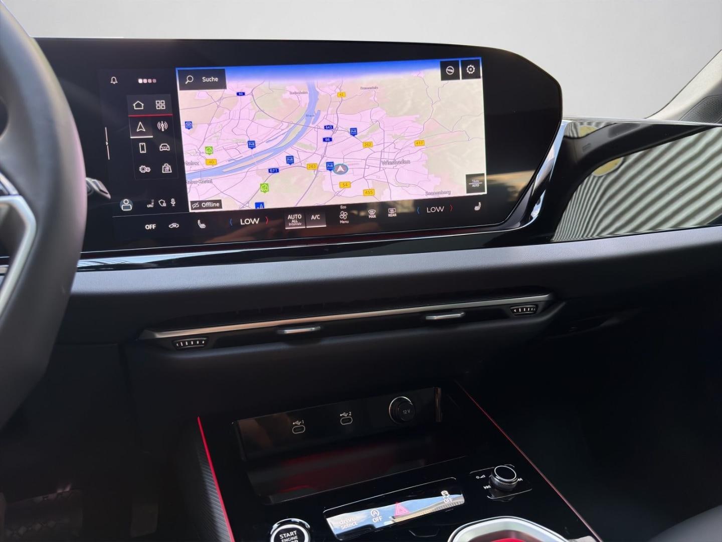 Bild über Audi A6 Avant TFSI 150 kW S tronic - für weitere Informationen kontaktieren Sie den Audi Partner