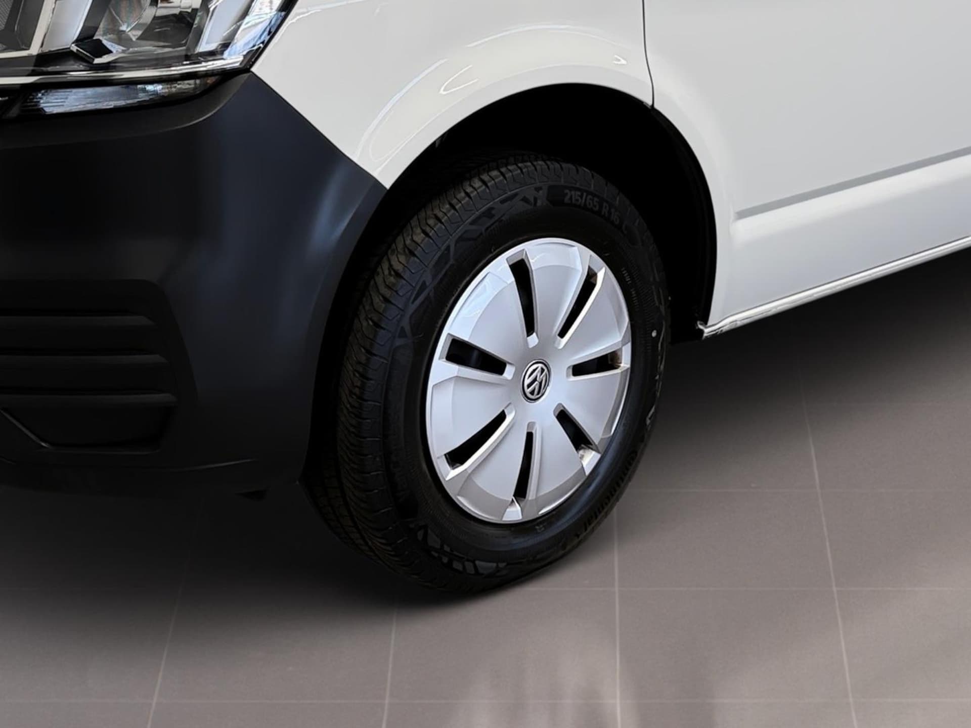 Volkswagen T6.1 Caravelle langer Radstand Trendline