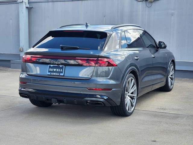 2026 Audi Q8