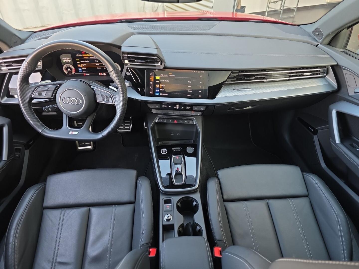 Bild über Audi A3 Limousine advanced 35 TFSI S tronic - für weitere Informationen kontaktieren Sie den Audi Partner