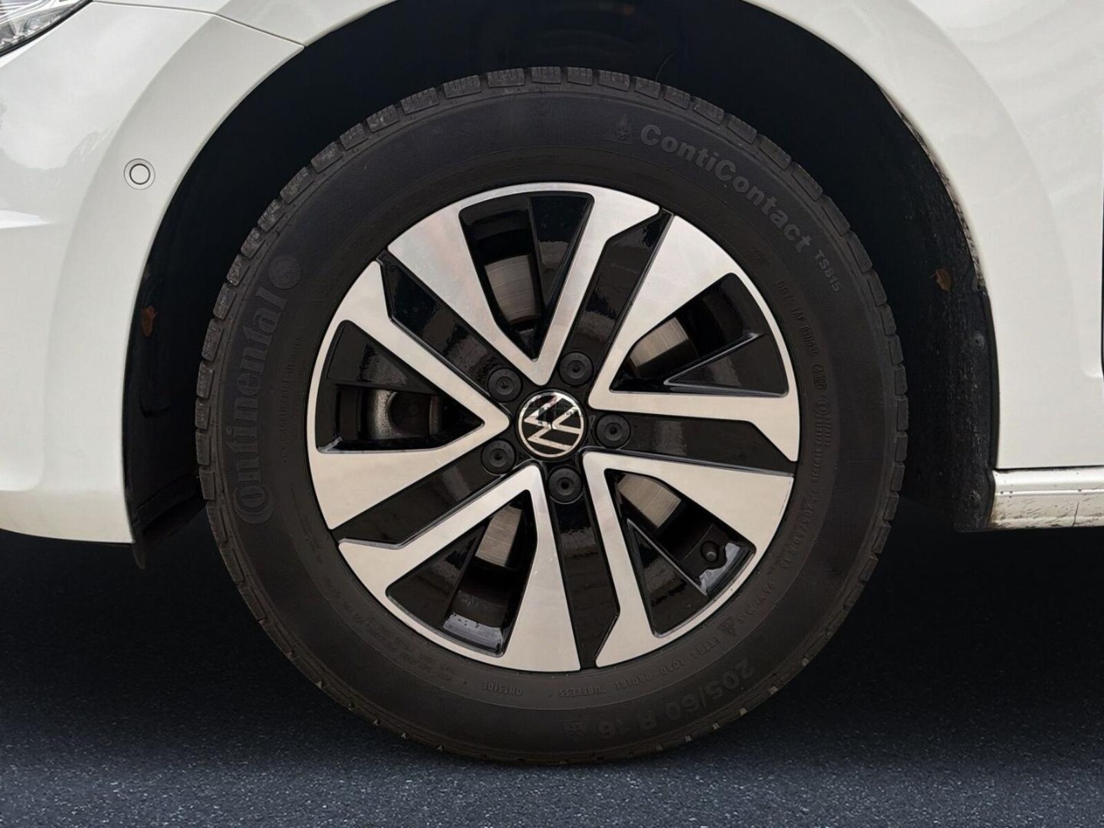 Volkswagen Touran – Bild 7