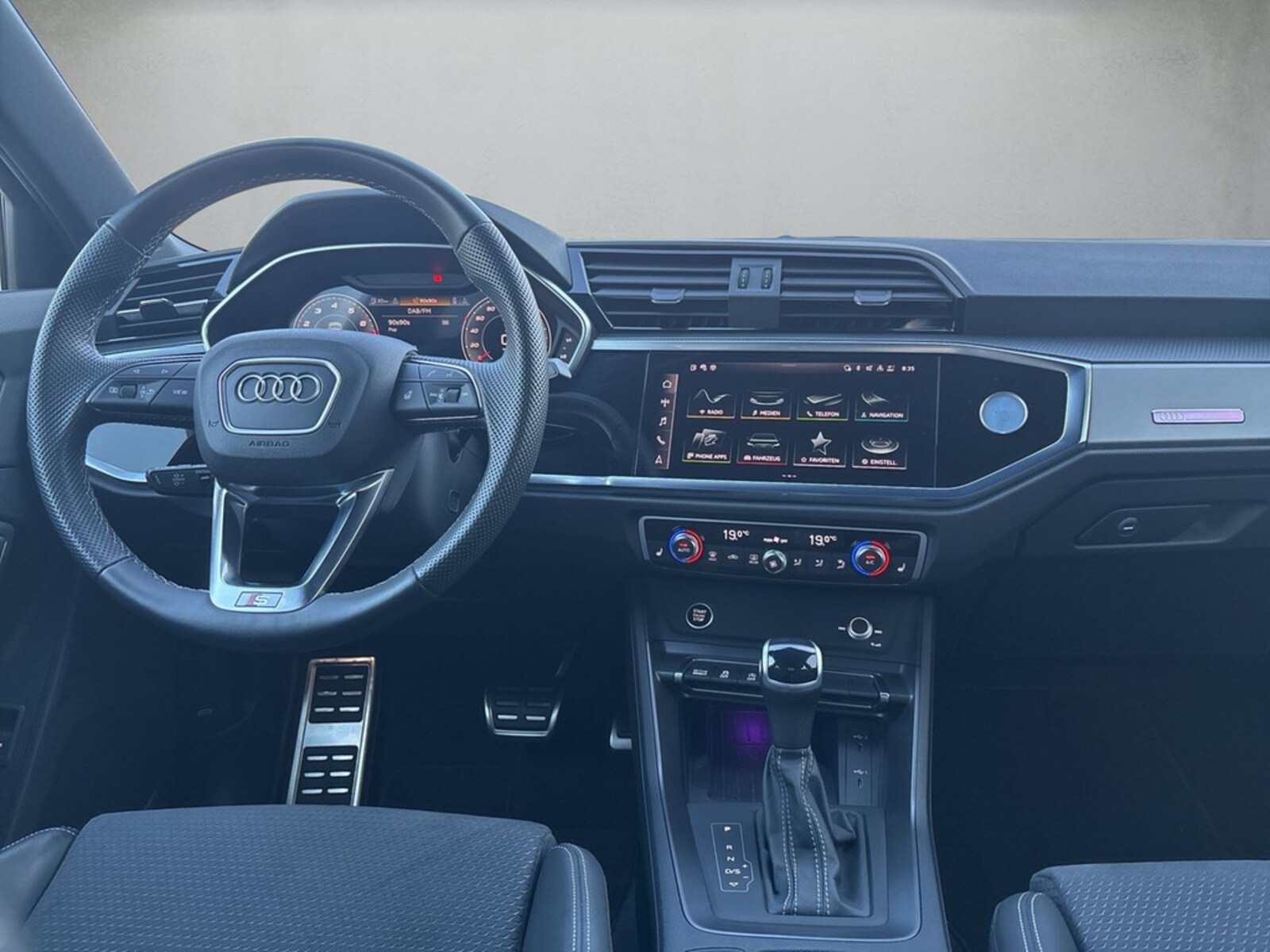 Audi Q3 – Bild 8