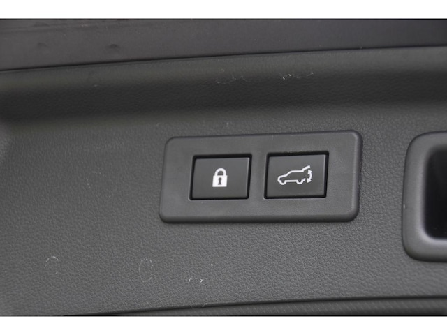 2023 Subaru Forester Touring - Photo 25