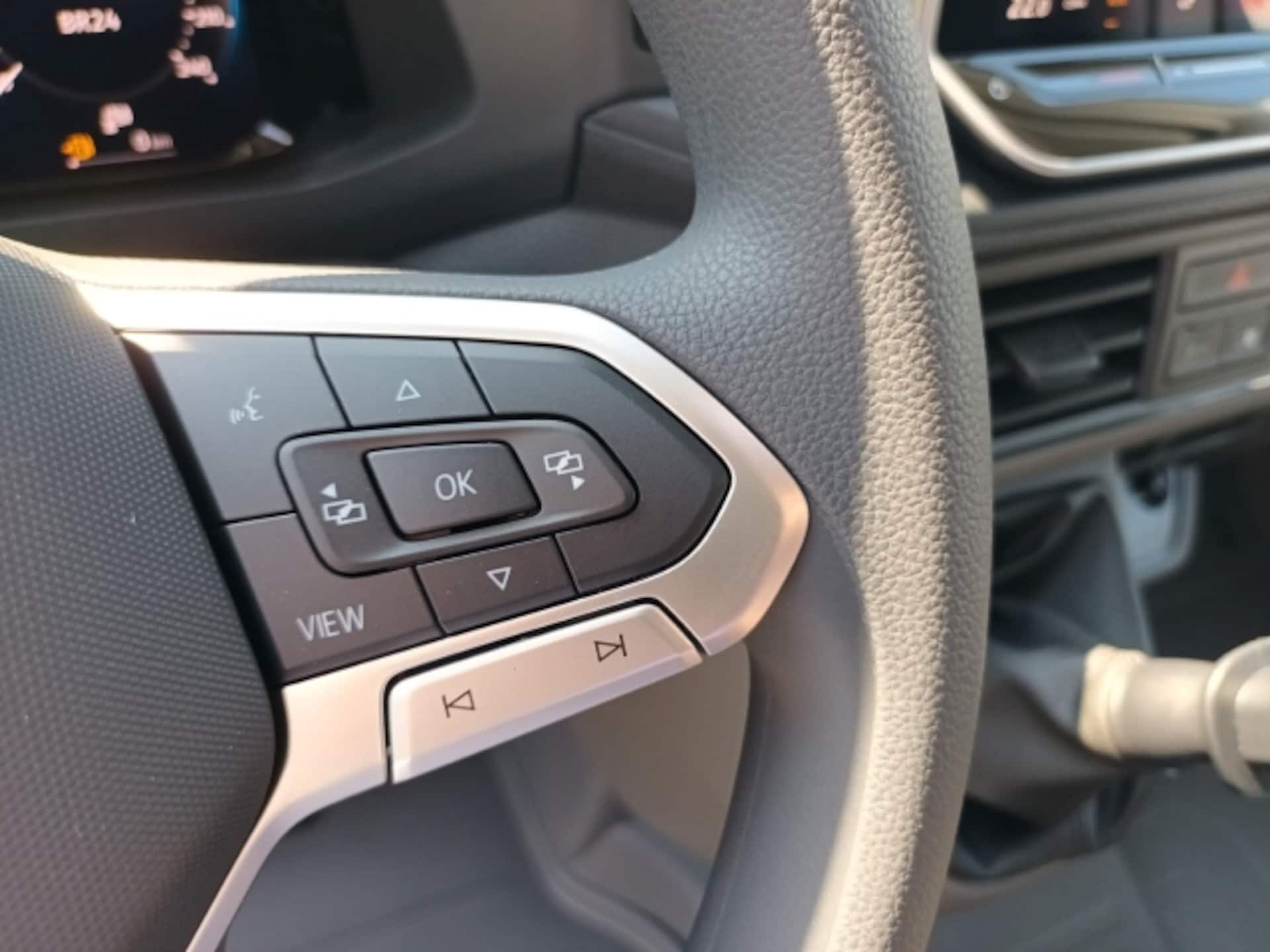 Volkswagen Crafter Kasten mittlerer Radstand