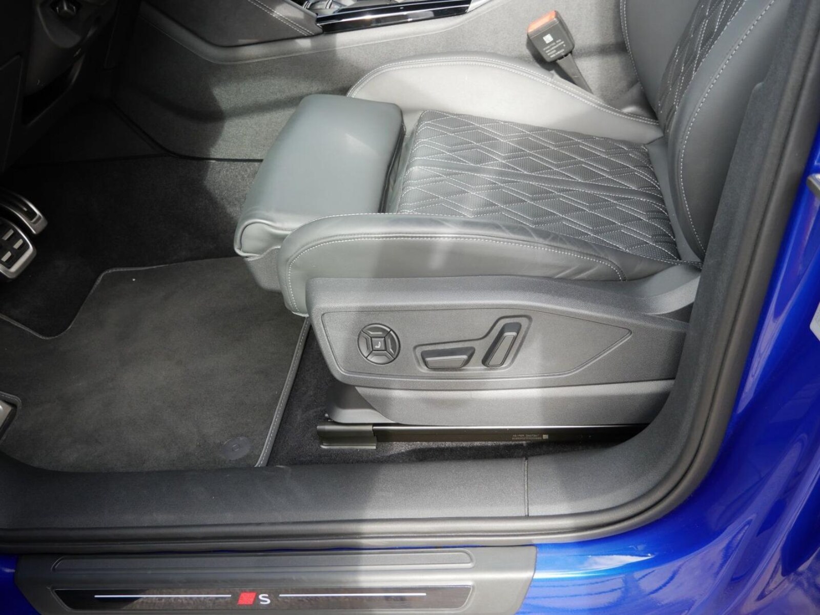 Audi SQ5 – Bild 23