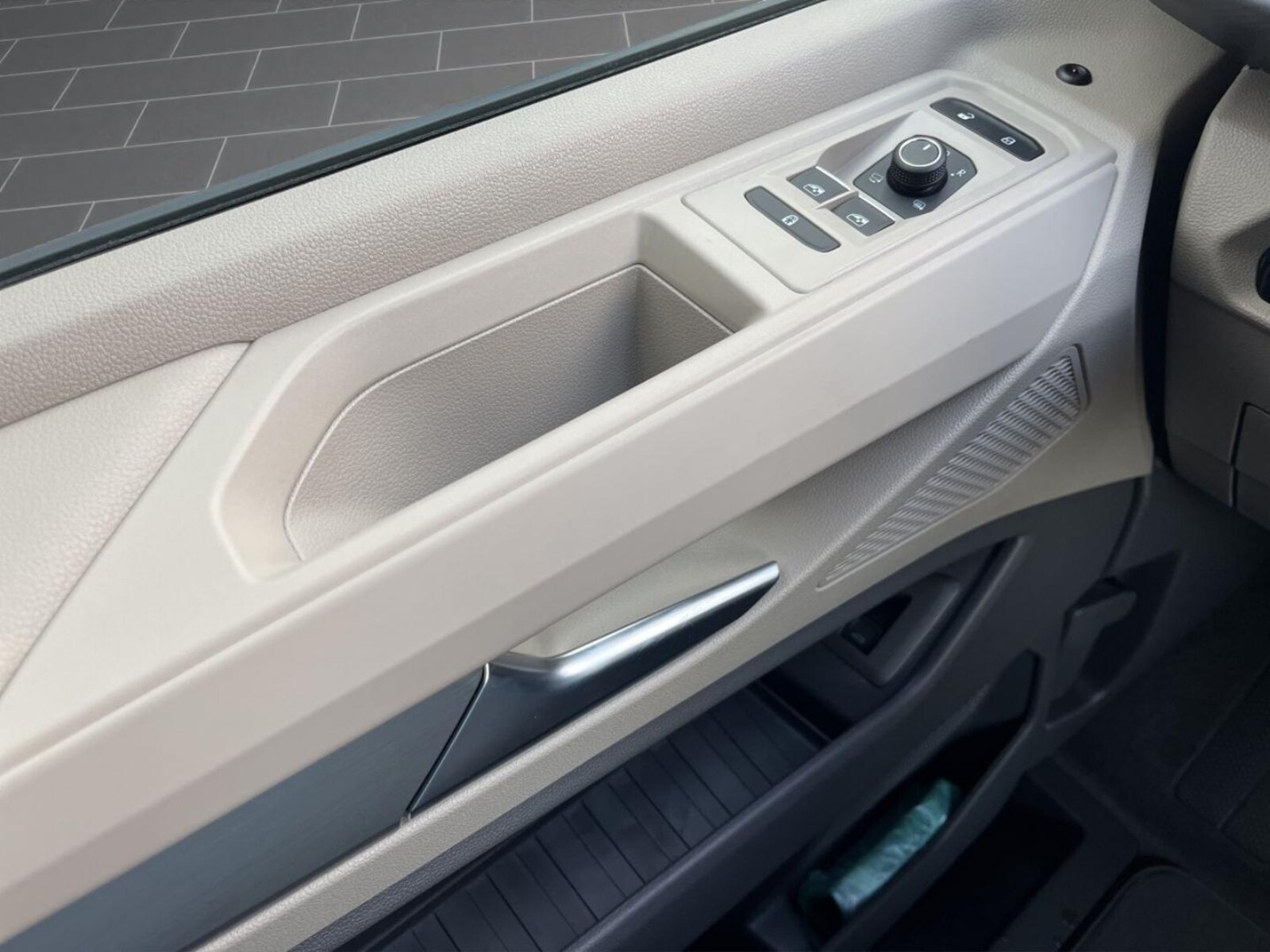 Volkswagen Multivan Langversion – Bild 13