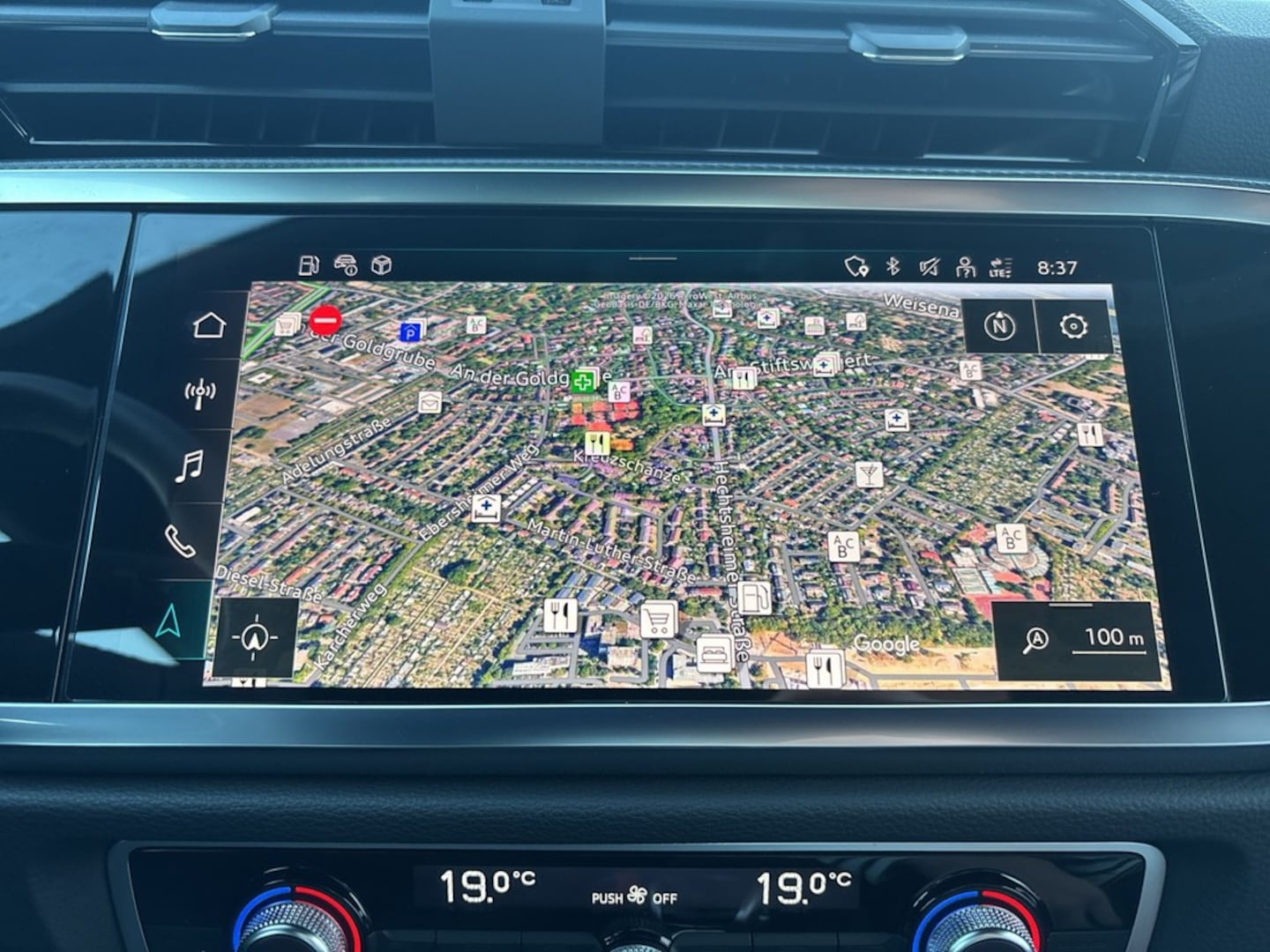 Bild über Audi Q3 S line 35 TFSI S tronic - für weitere Informationen kontaktieren Sie den Audi Partner