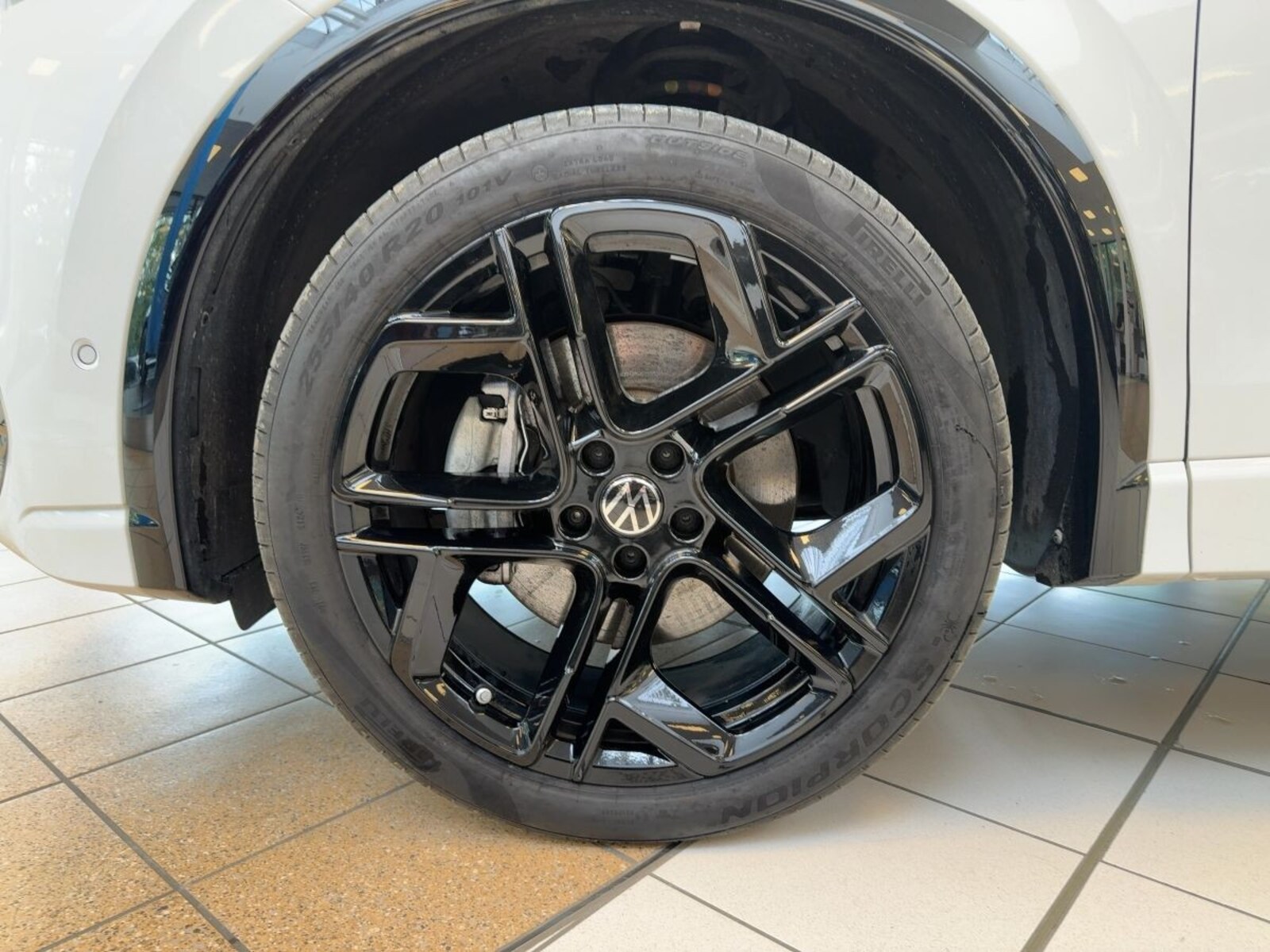 Volkswagen Tiguan – Bild 14