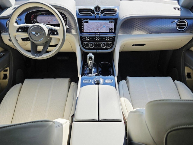 2025 Bentley Bentayga
