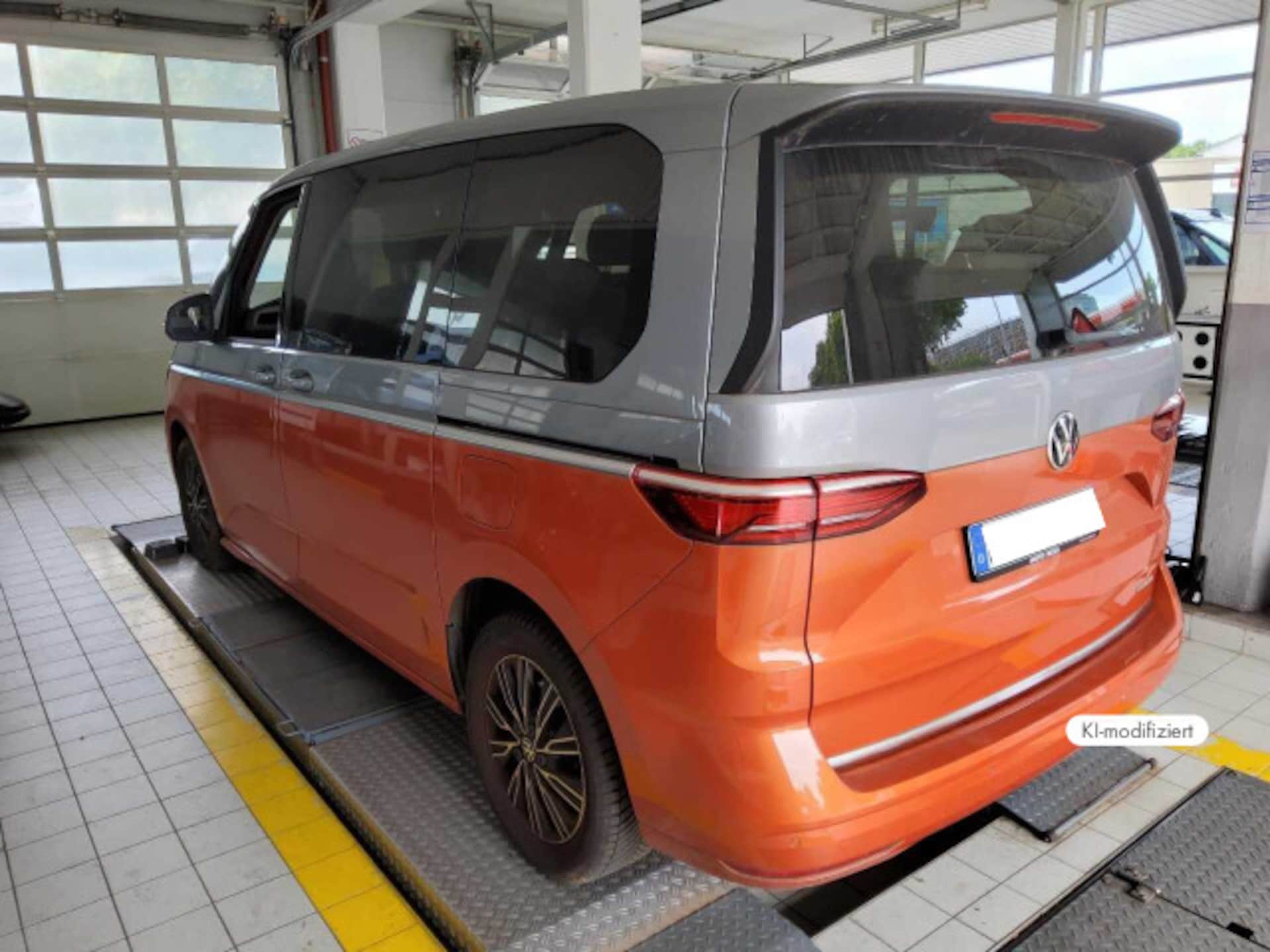 Volkswagen Multivan Basis-Modell