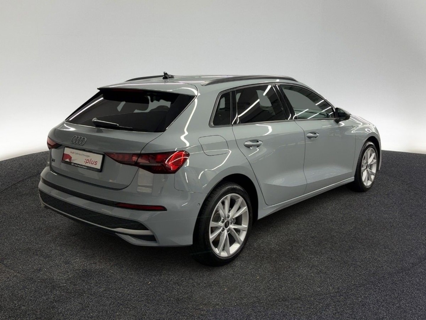 Bild über Audi A3 Sportback TFSI e 40 TFSI e S tronic - für weitere Informationen kontaktieren Sie den Audi Partner