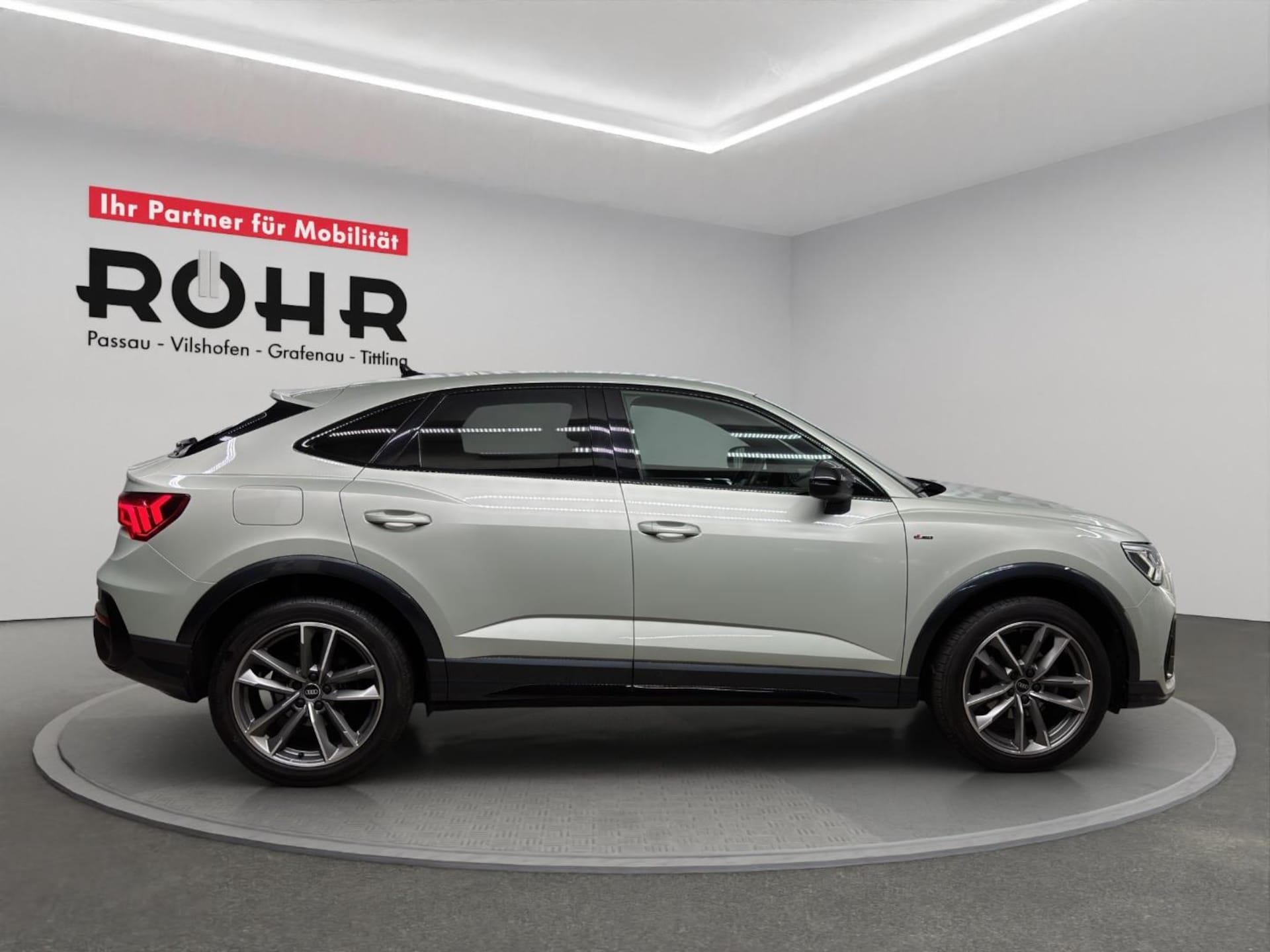 Audi Q3 Sportback S line