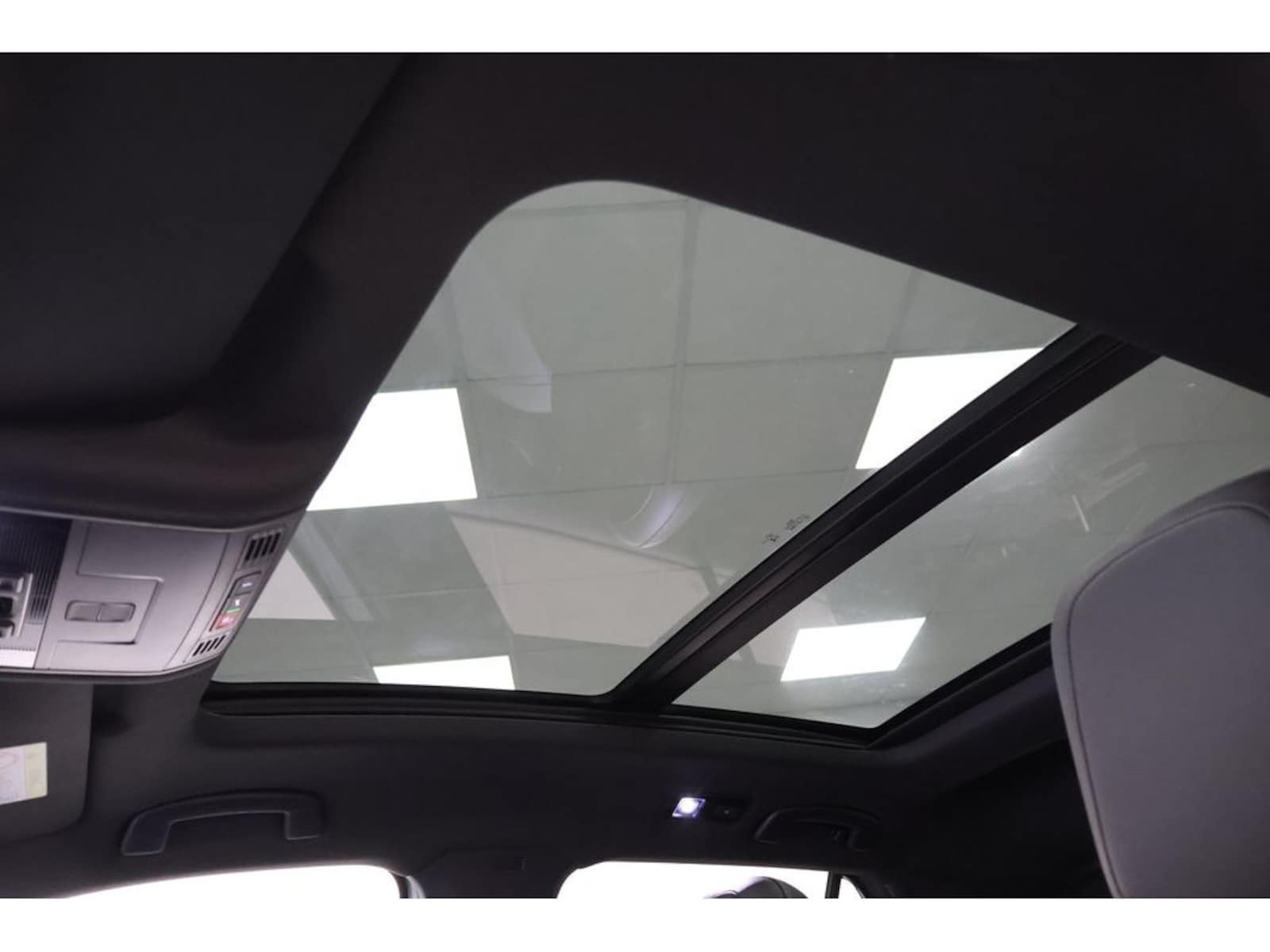 Volkswagen T-Roc – Bild 27