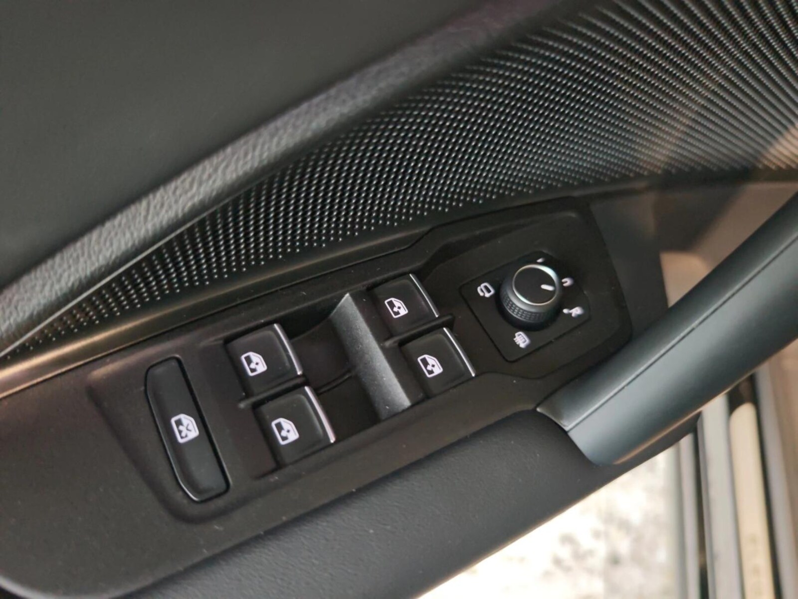 Volkswagen Tiguan – Bild 22