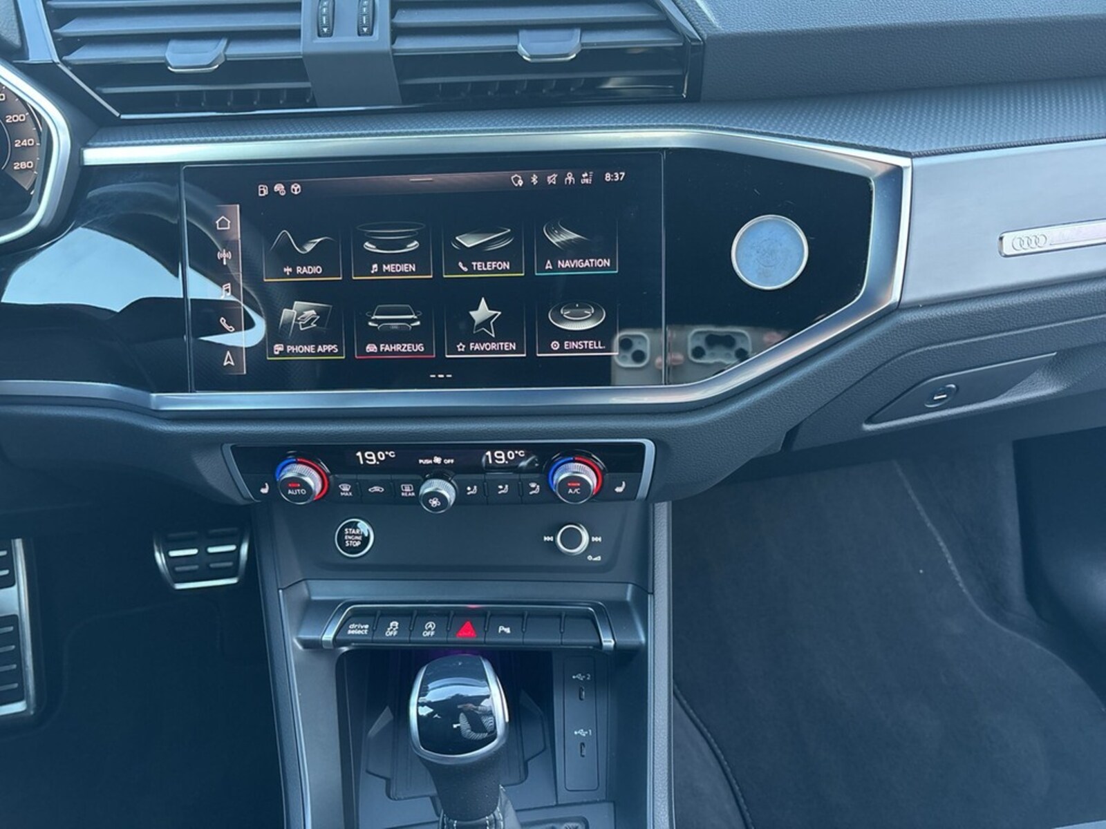 Audi Q3 – Bild 11