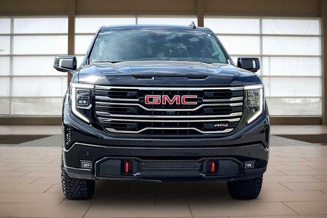 2025 GMC Sierra