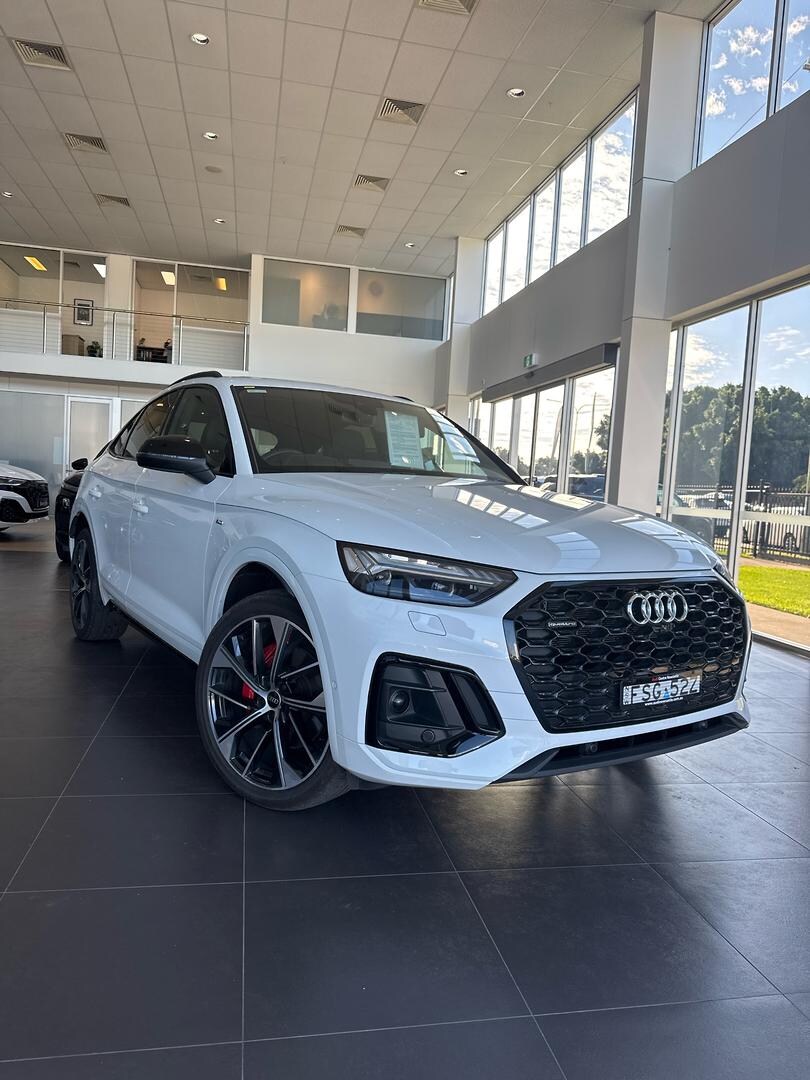 Image about Audi Q5 Sportback TFSI e 55 TFSI e quattro S tronic