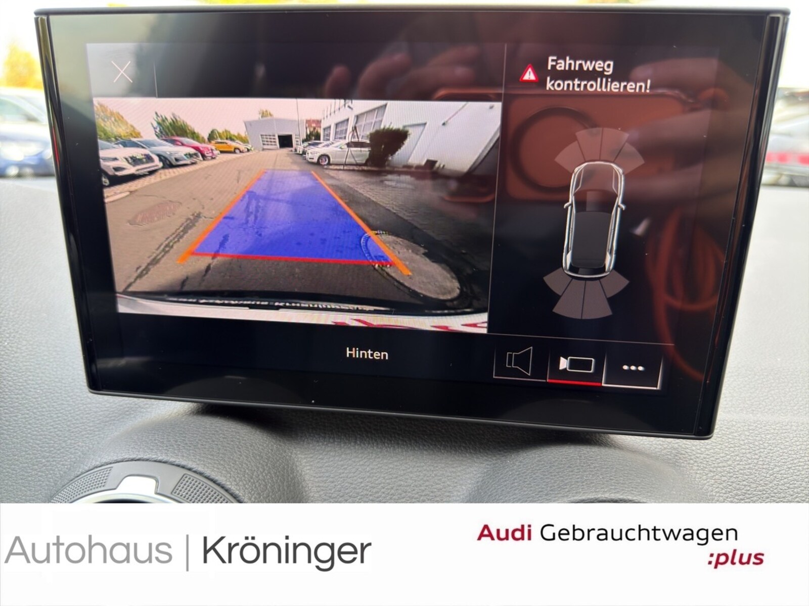 Audi SQ2 – Bild 17